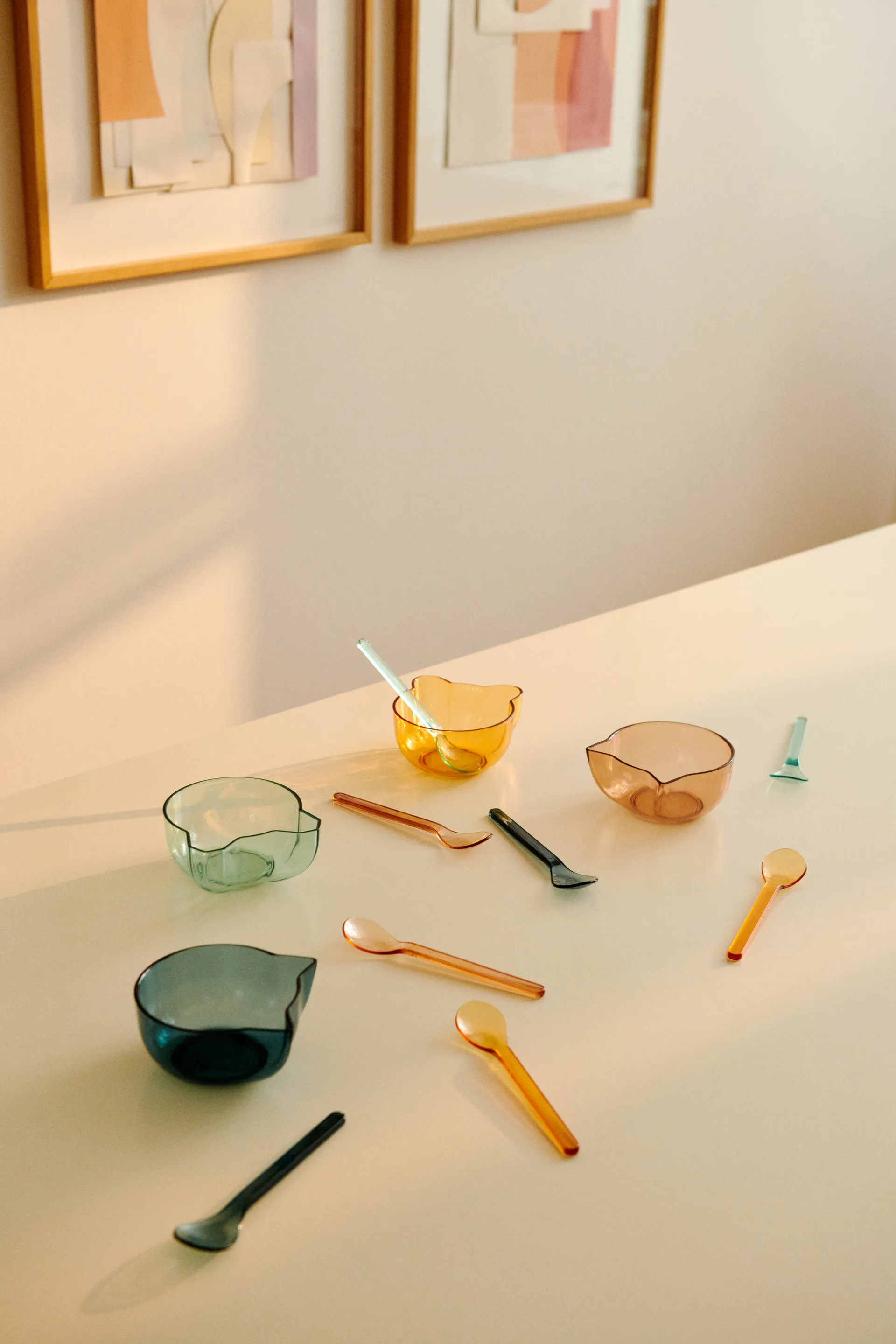 Berno Tritan skål 27,5 cl 4 dele, Indigo multi mix Liewood