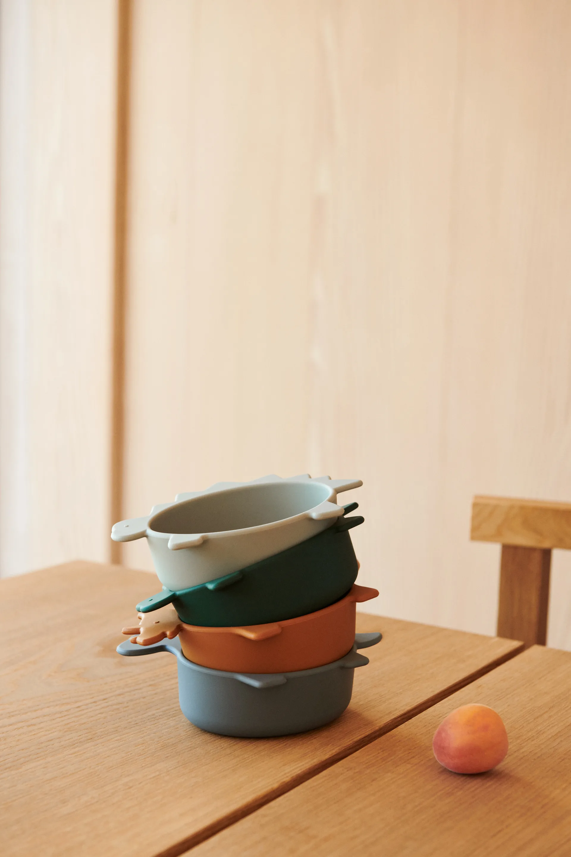 Iggy silikoneskål 4 dele, Dino blue multi mix Liewood