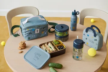 Pavia krus med sugerør - Play-dusty peppermint - Liewood