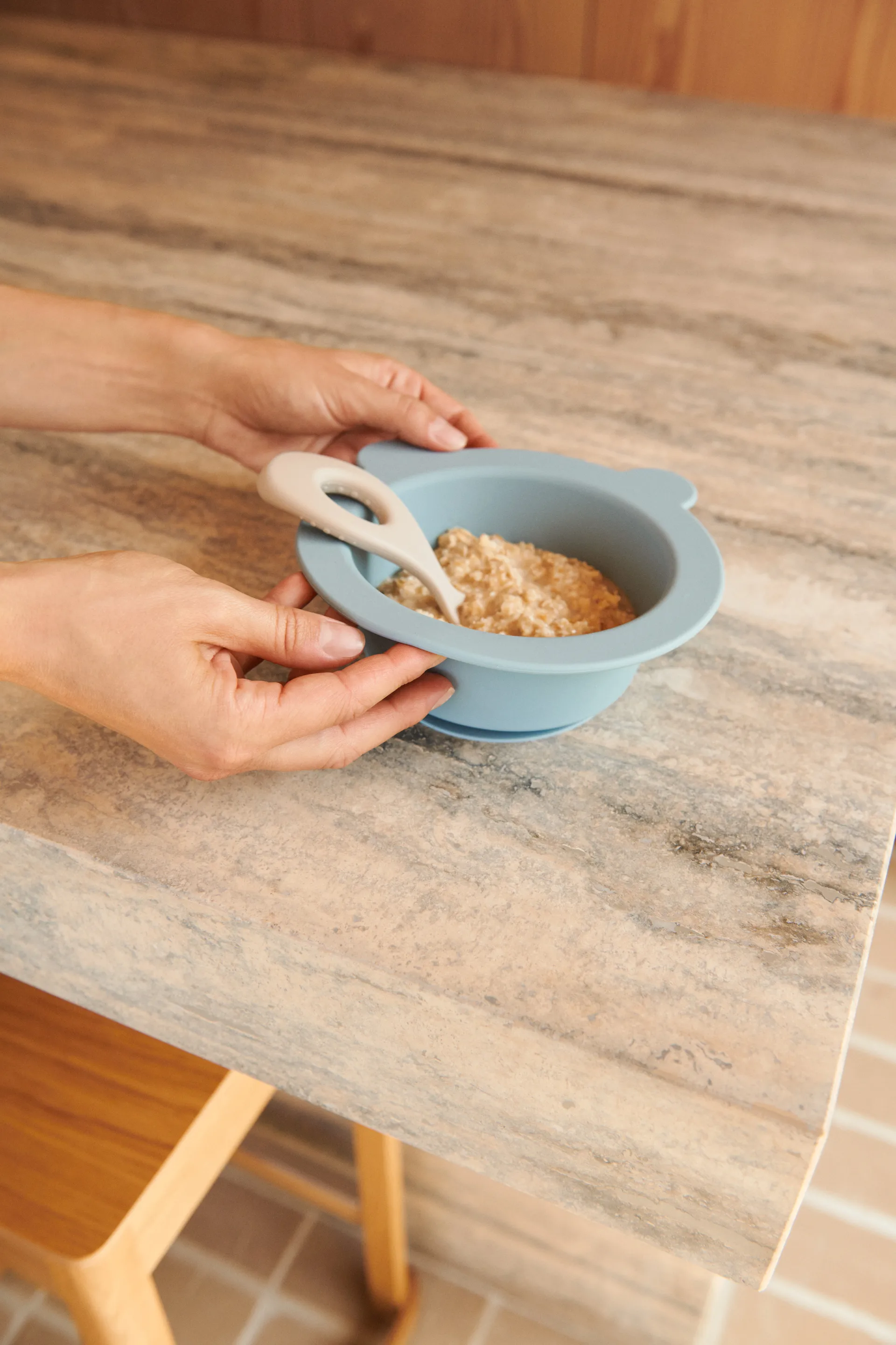 Peony skål med sugekop Ø16 cm 2 dele, Sea blue-Whale blue Liewood