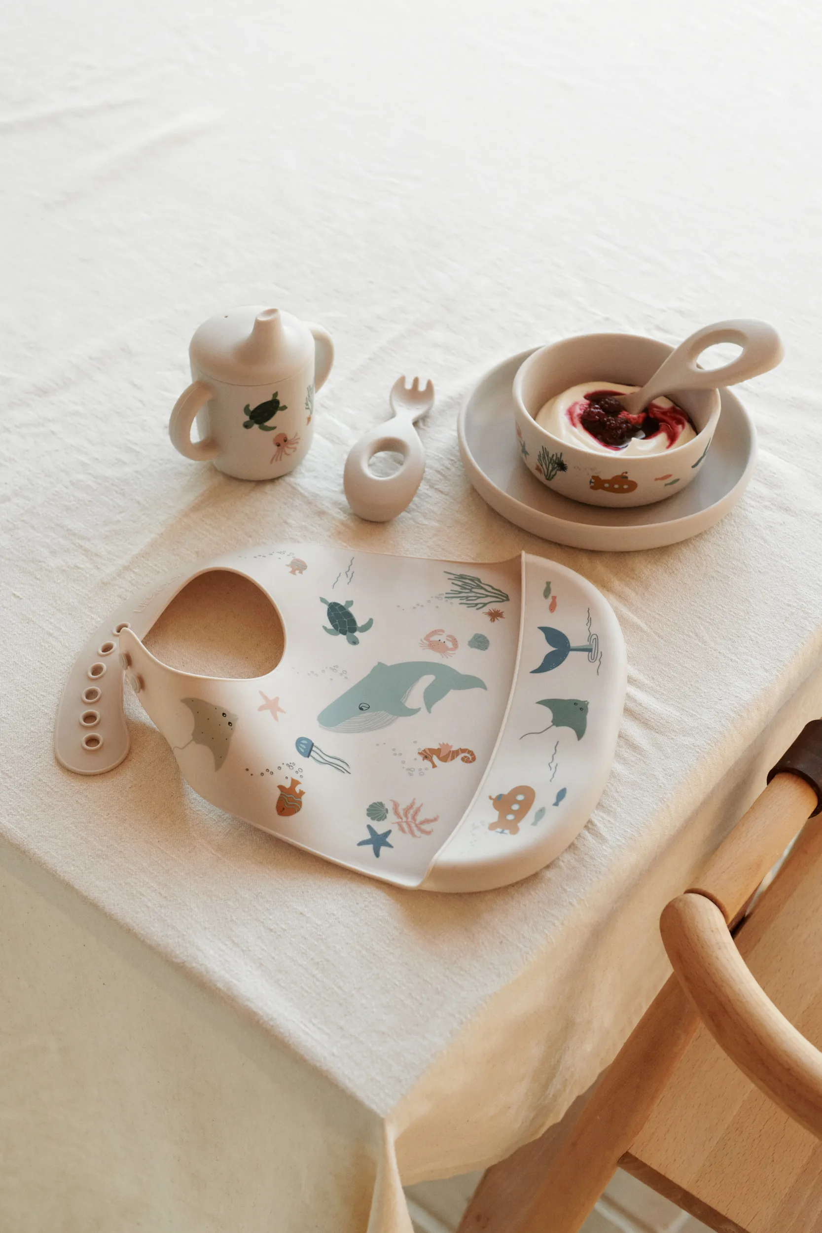 Tilda hagesmæk silikone 2-pak, Sea creature-Sandy Liewood