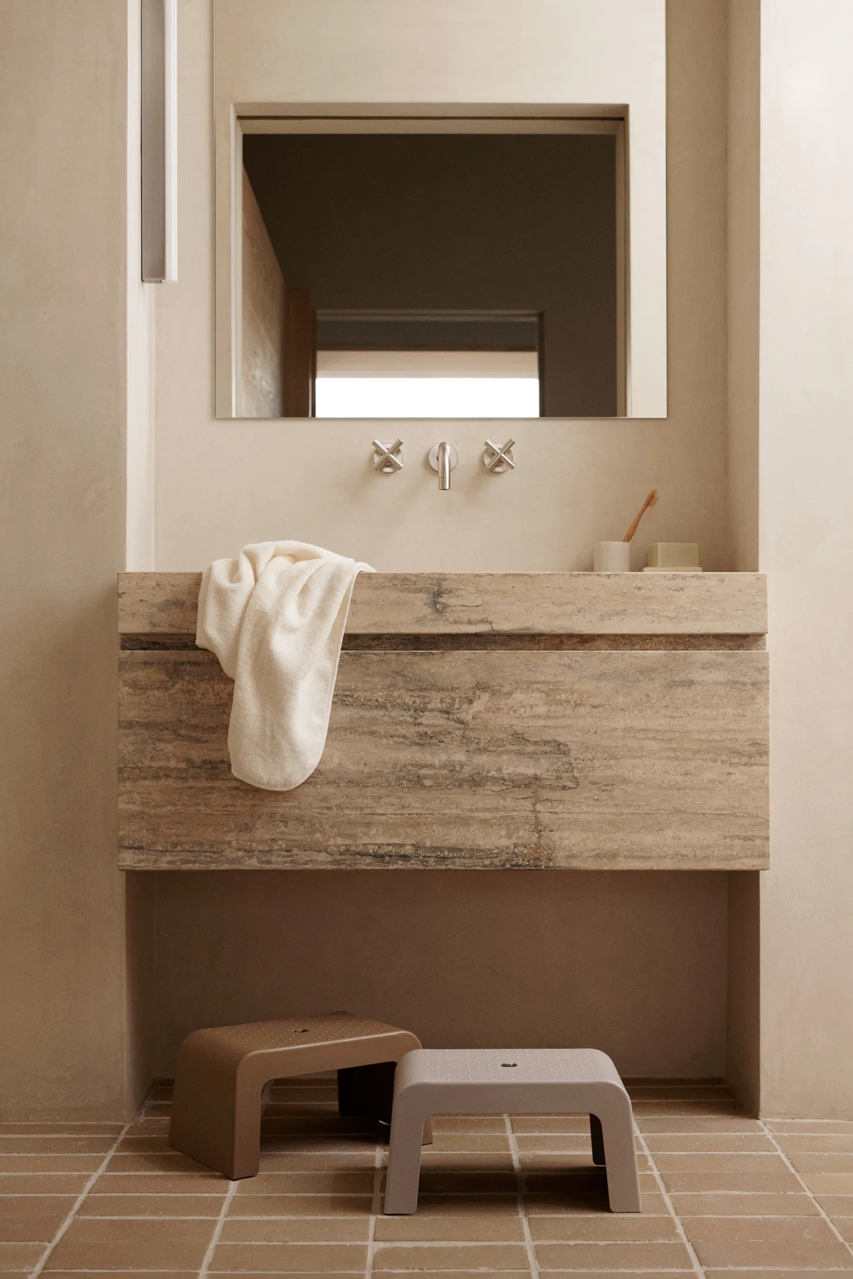 Ulla skammel, Oat Liewood