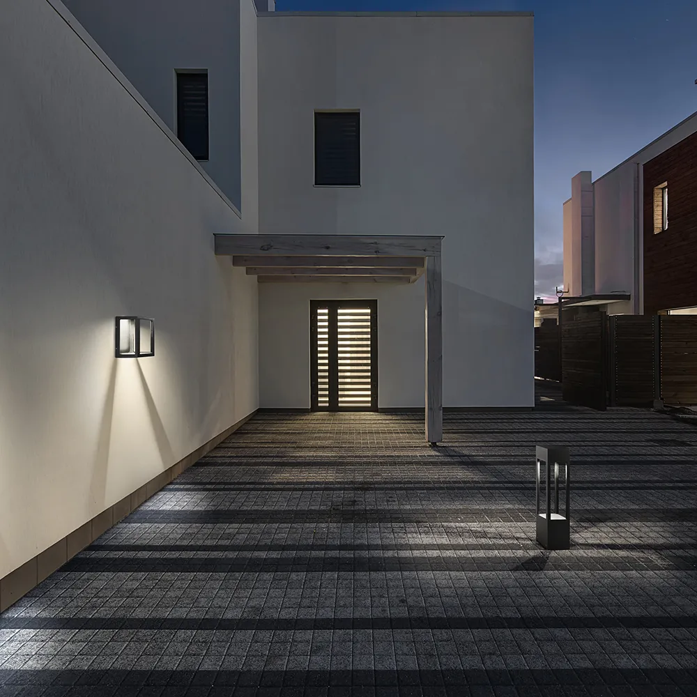 Lantern G1 gulvlampe, black Light-Point