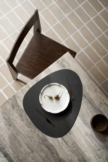 Corduroy dækkeserviet curve L - Black - LIND DNA