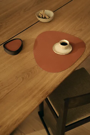 Corduroy dækkeserviet curve L - Rust - LIND DNA