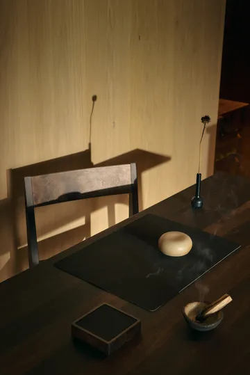 Corduroy glasbrikker square - Black ink - LIND DNA