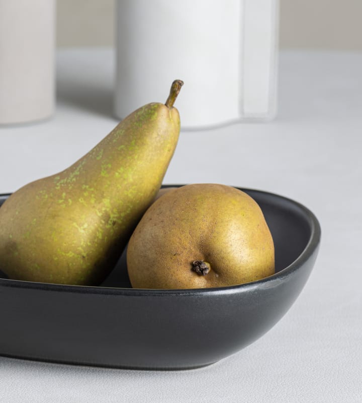 Curve Stoneware dyb tallerken 19x22 cm, Black LIND DNA