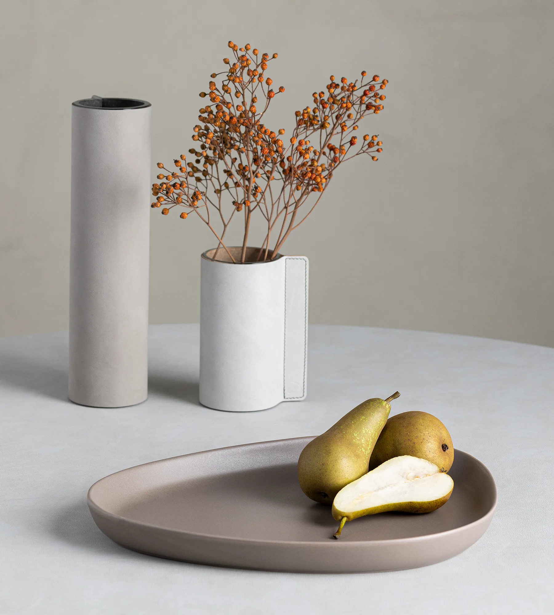 Curve Stoneware serveringsfad 30x35 cm, Warm Grey LIND DNA