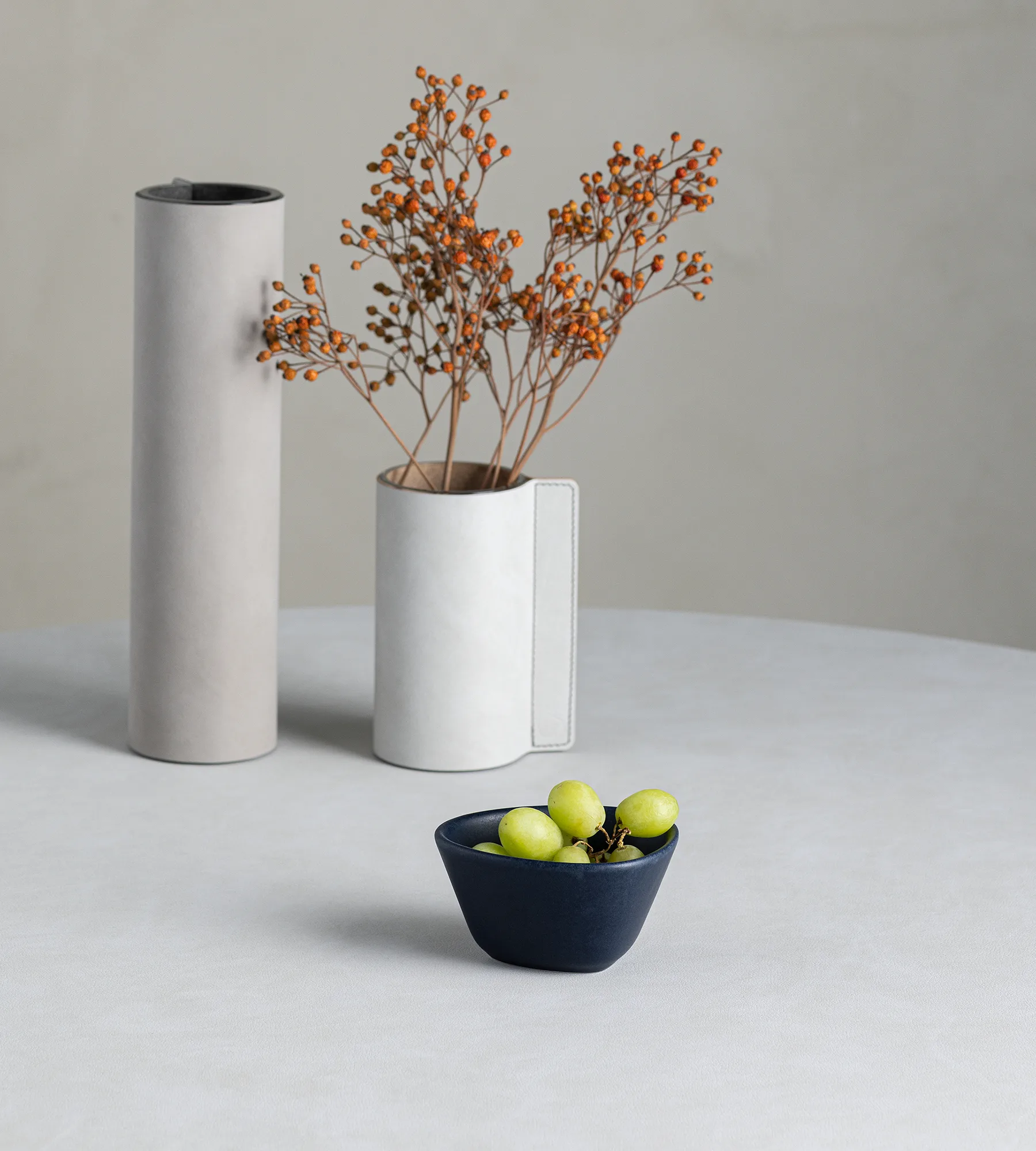 Curve Stoneware skål S 10x11 cm, Navy Blue LIND DNA