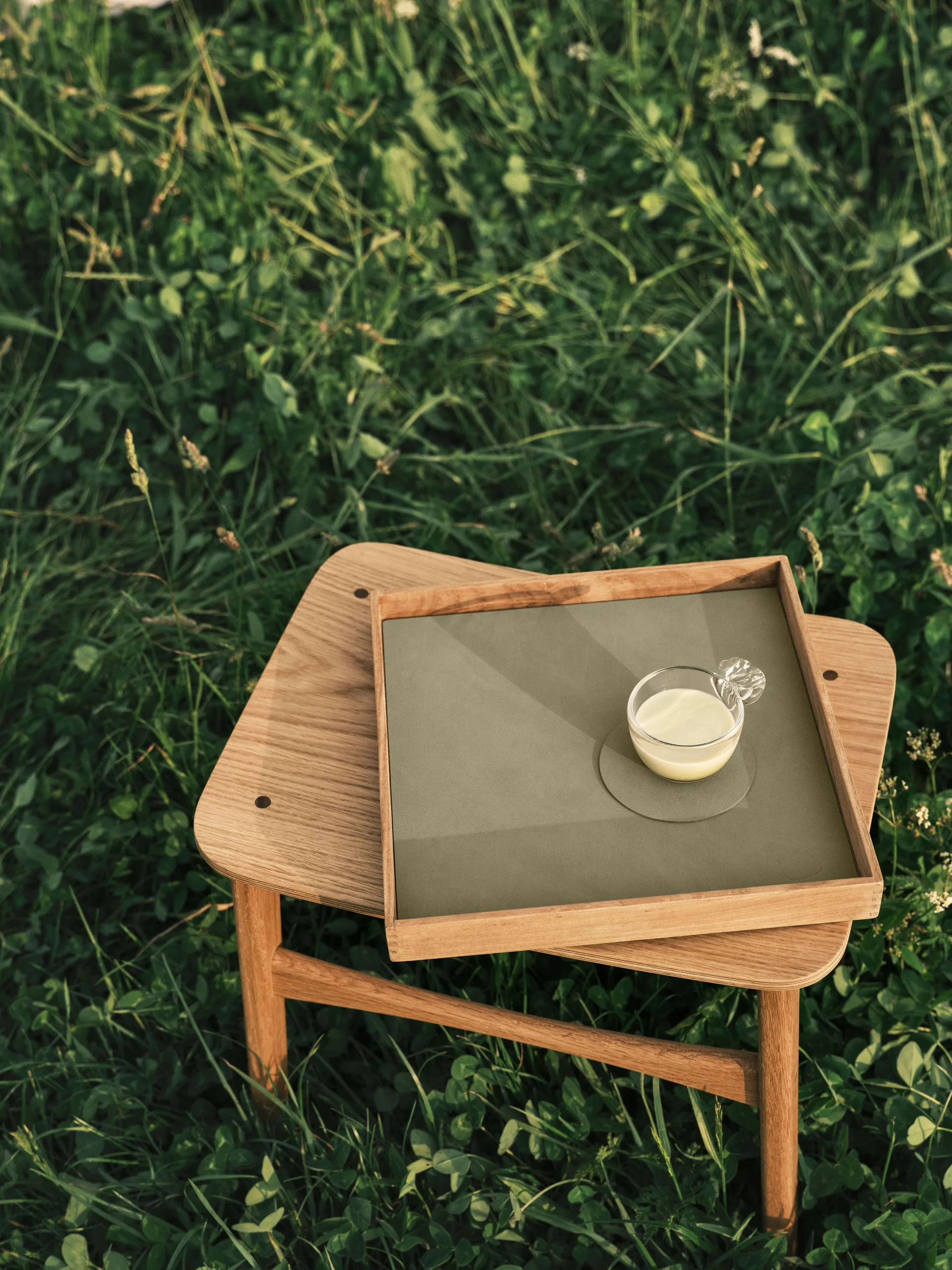 Nupo glasbrikker circle, Herbal dust LIND DNA