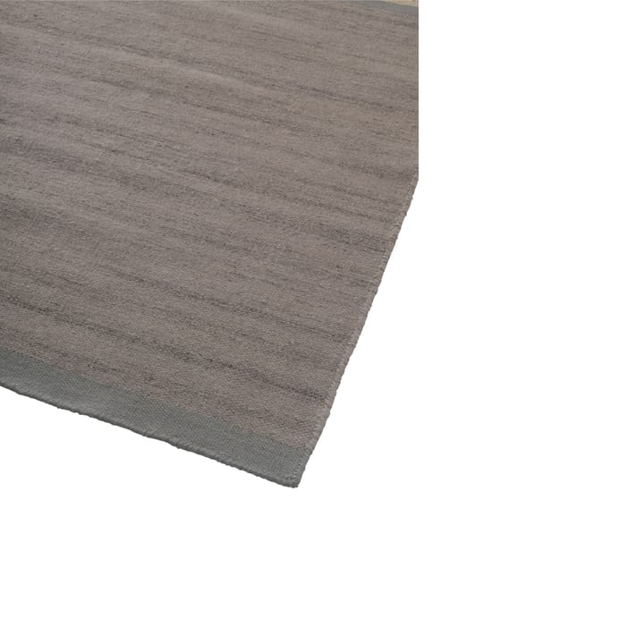 Modest Ease tæppe 80x250 cm - Moss - Linie Design