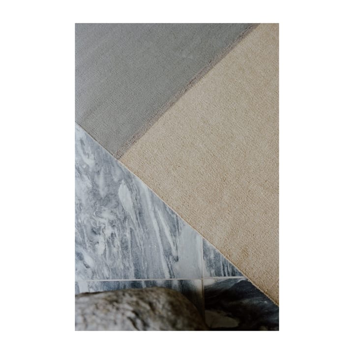 Modest Ease tæppe 80x250 cm - Moss - Linie Design