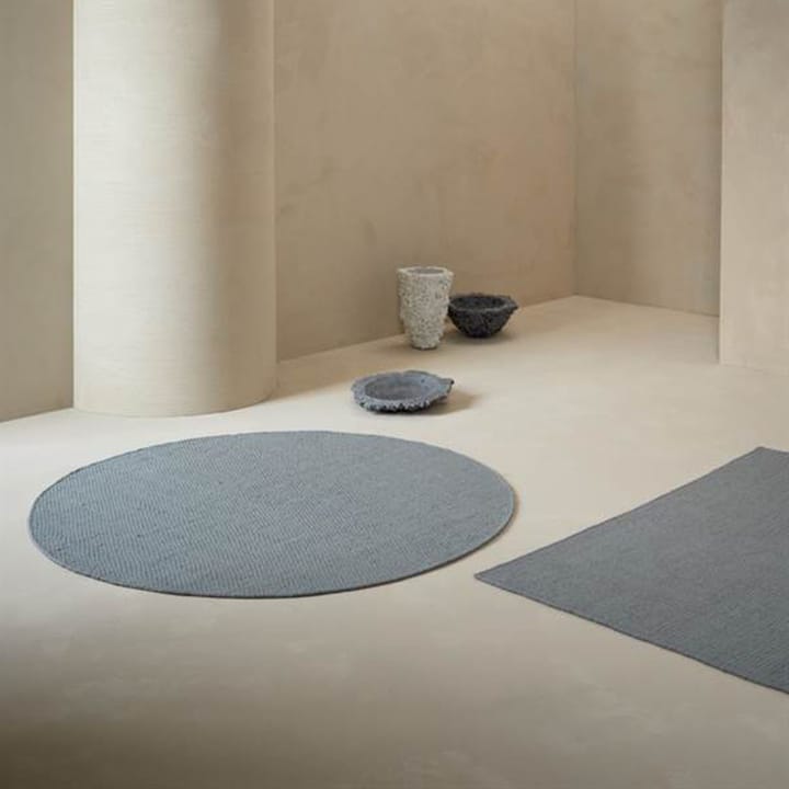Oksa tæppe rundt, Mustard, 170 cm Linie Design