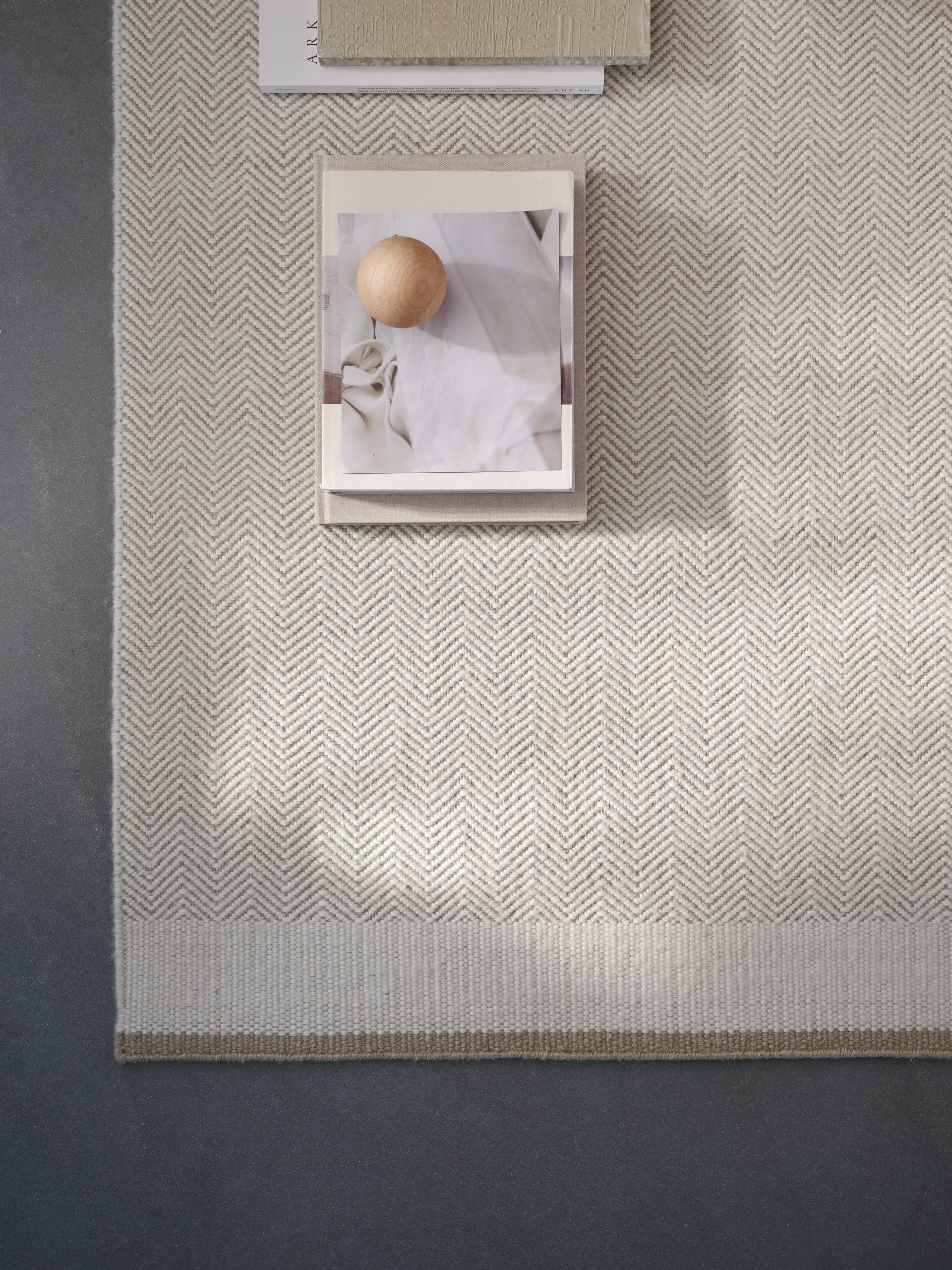 Stratum Echo uldtæppe, White, 250x350 cm Linie Design