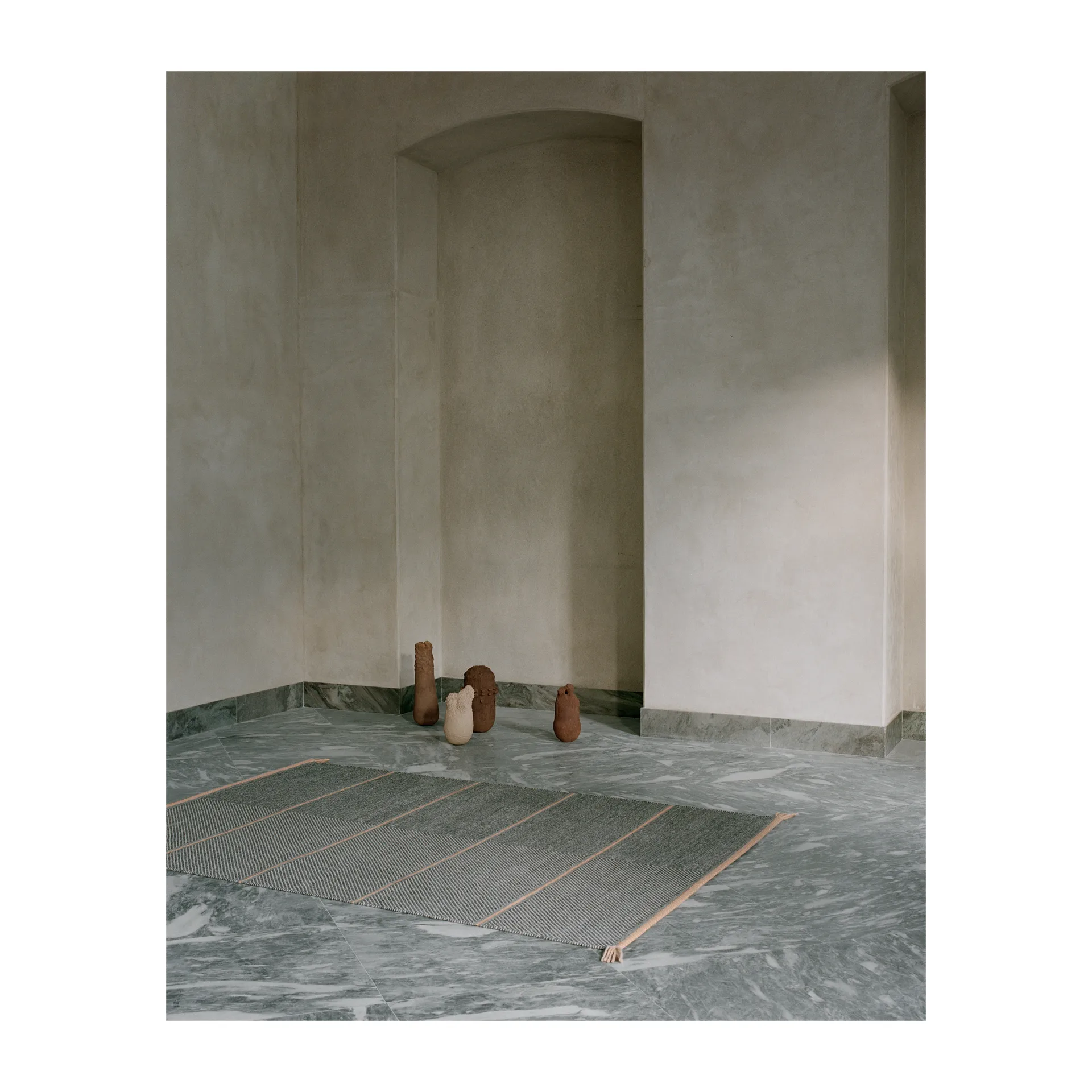 Vision Walk uldtæppe 140x200 cm, Grey-rose Linie Design