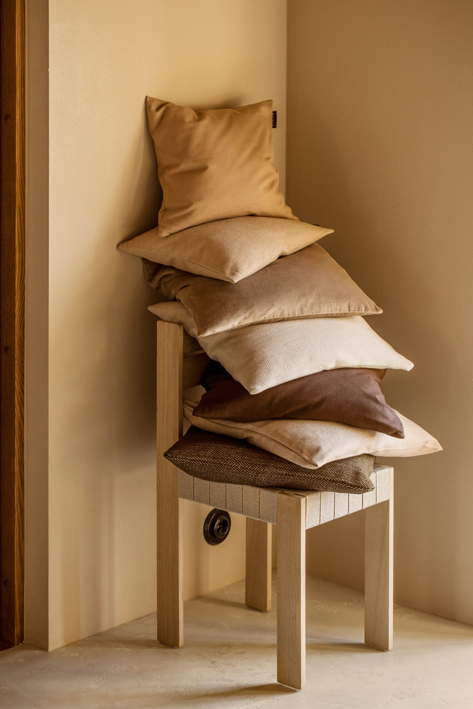 Shepard pudebetræk 50x50 cm, Bleg lysegrå Linum