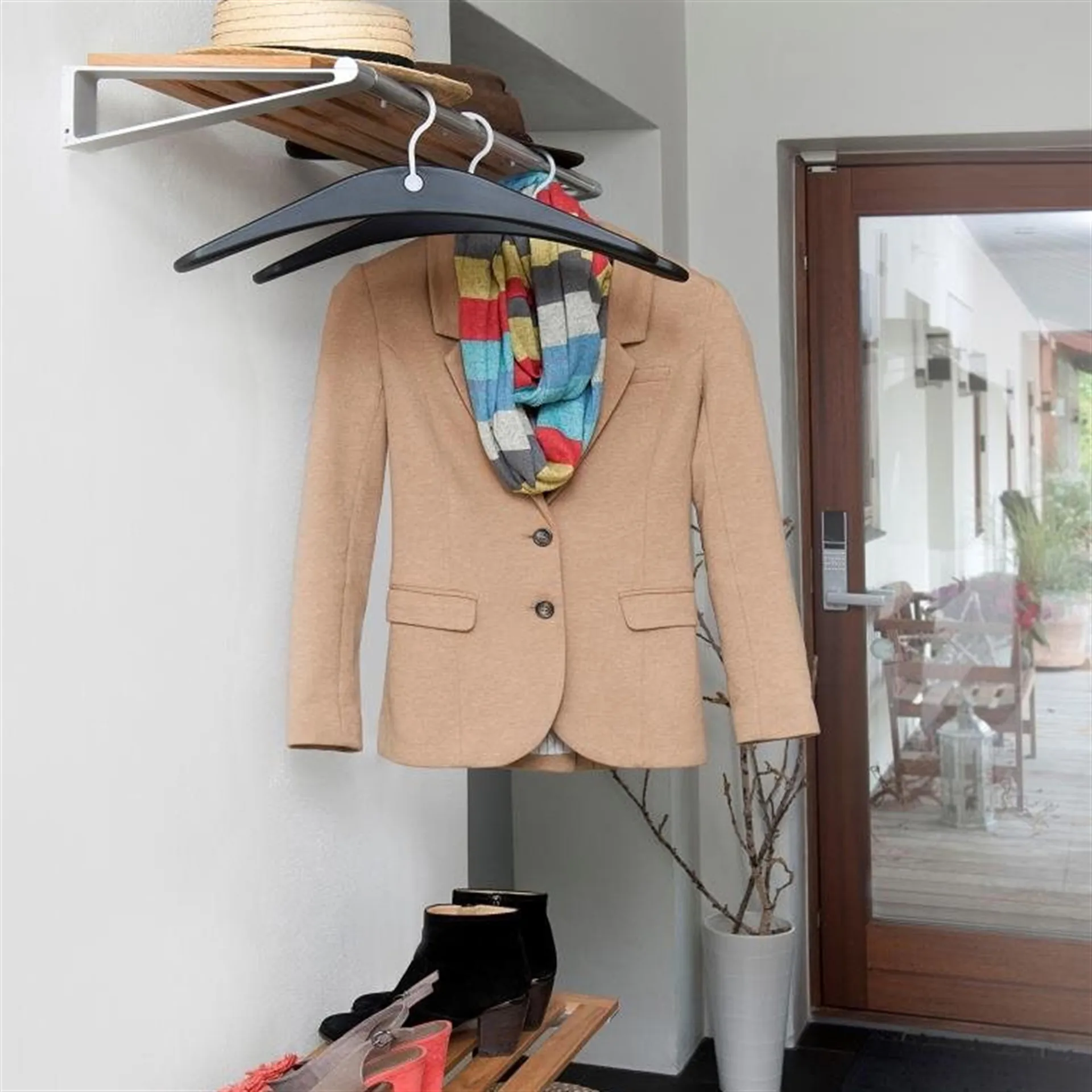 Knax hattehylde, olieret eg LoCa