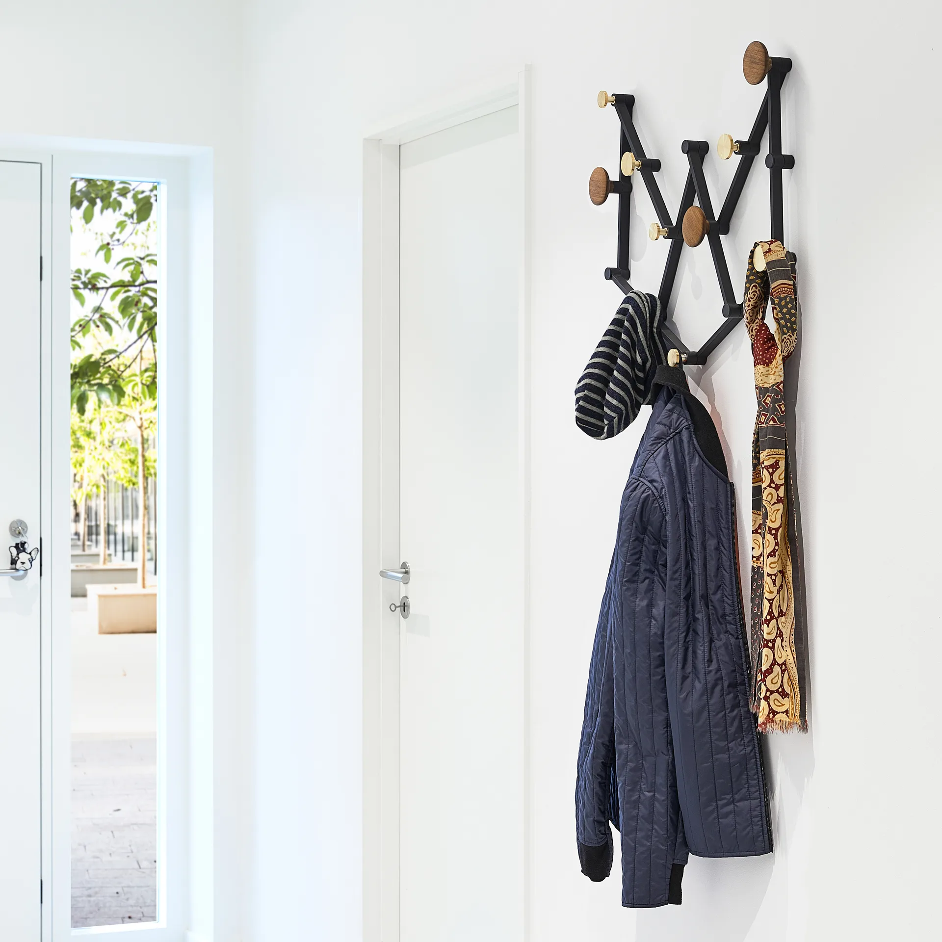 X•TEND knagerække, Valnød LoCa