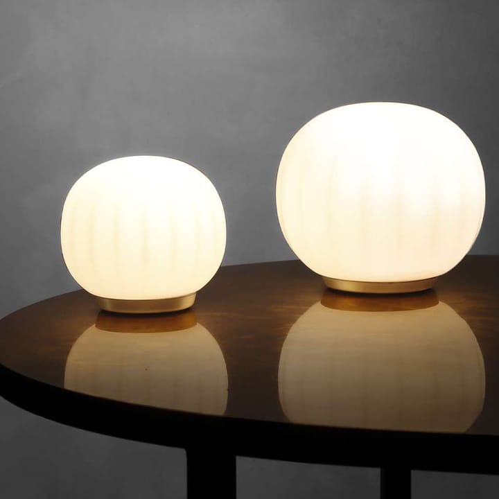 Lita bordlampe, Ø18 cm, messingsokkel Luceplan