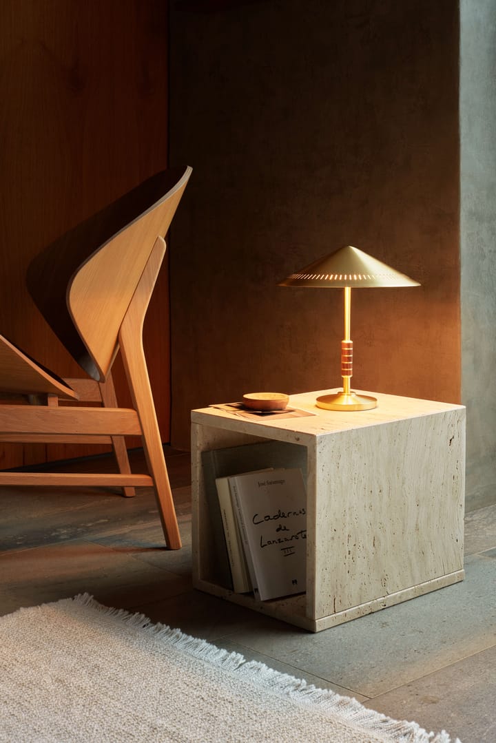 Governor 250 bordlampe, Brass-walnut LYFA