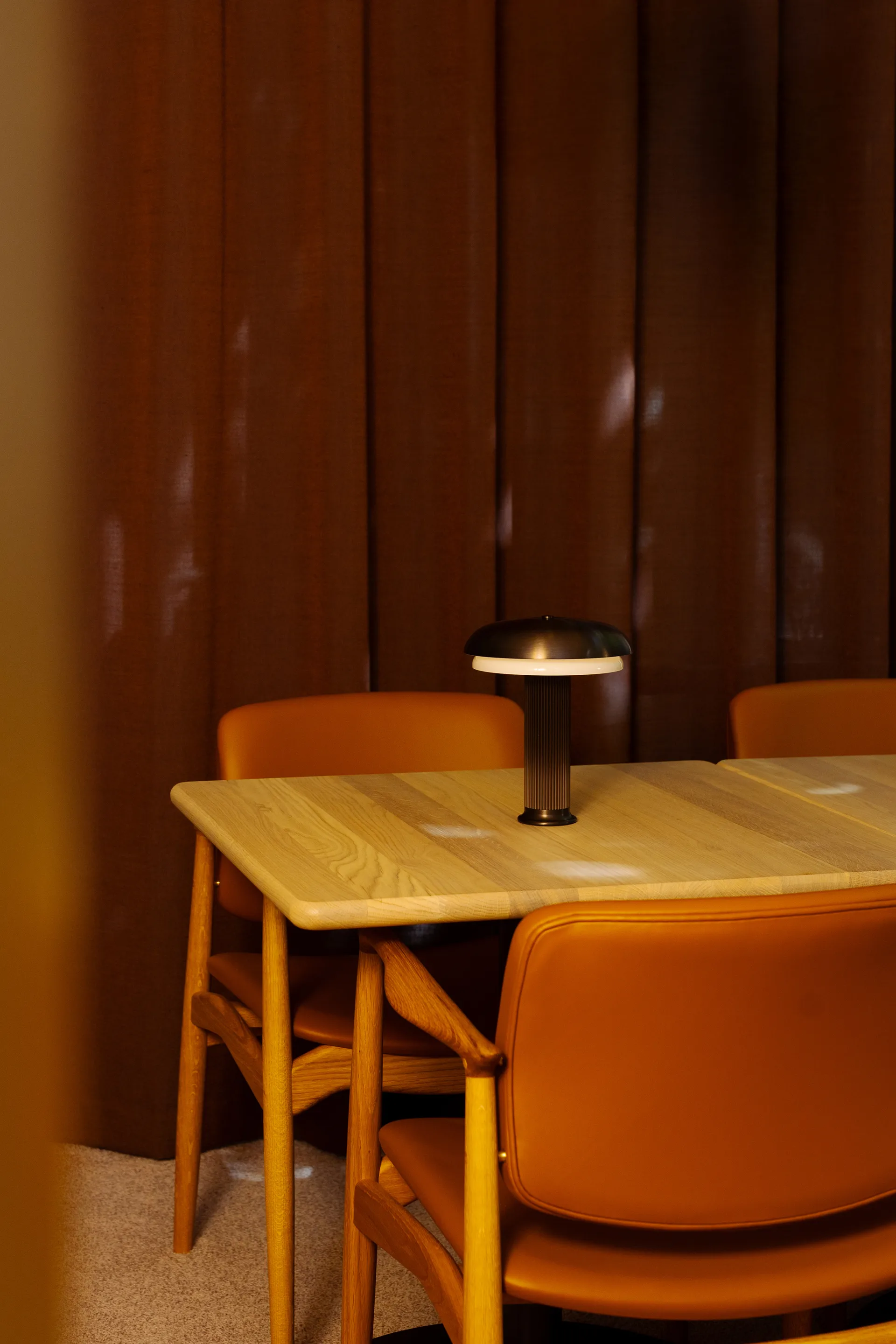 Noote bordlampe portabel, Bronze LYFA