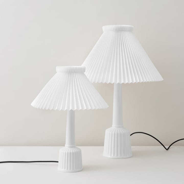 Esben Klint bordlampe - hvid, H44 cm - Lyngby Porcelæn