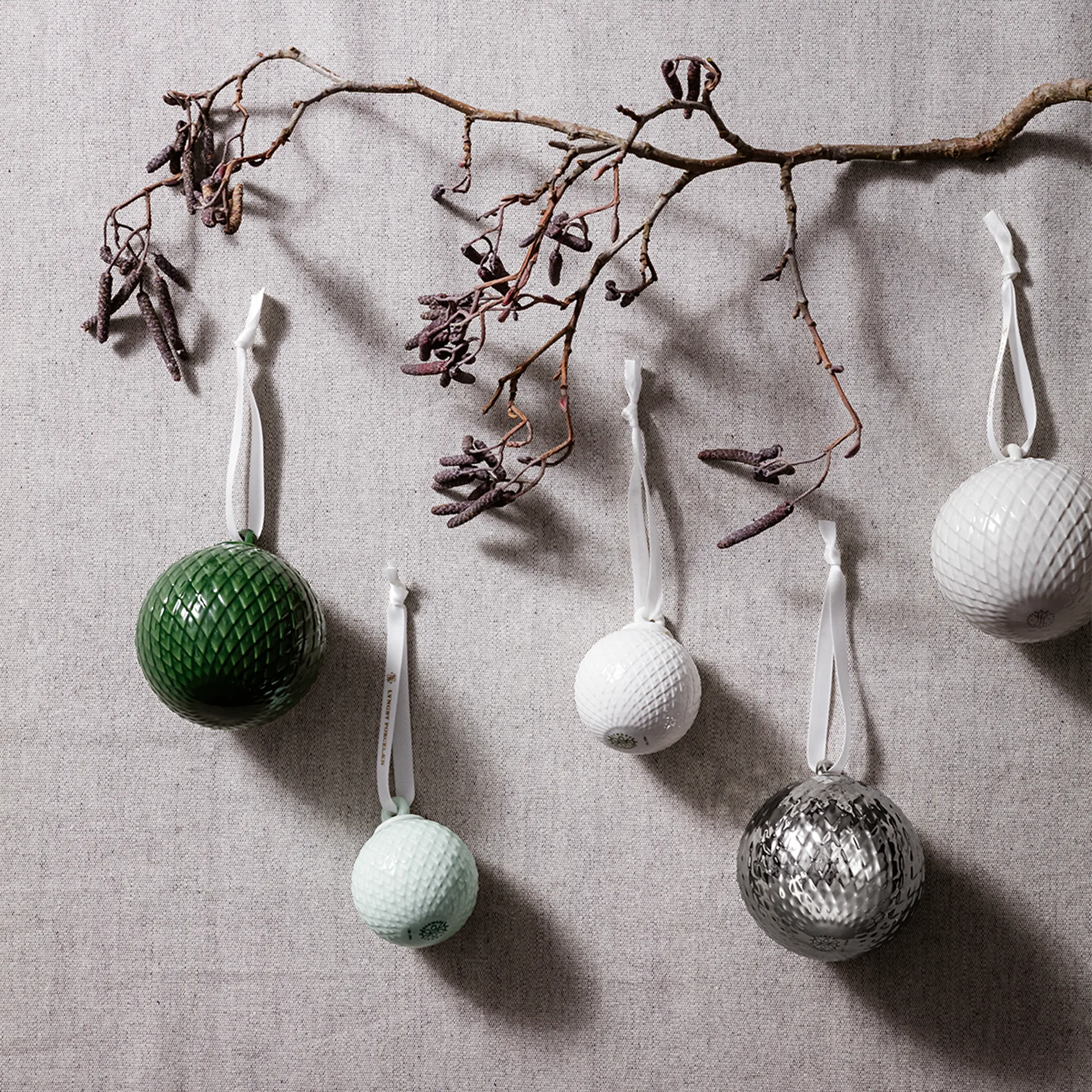 Rhombe dekorationskugle Ø5 cm 2-pak, Hvid Lyngby Porcelæn