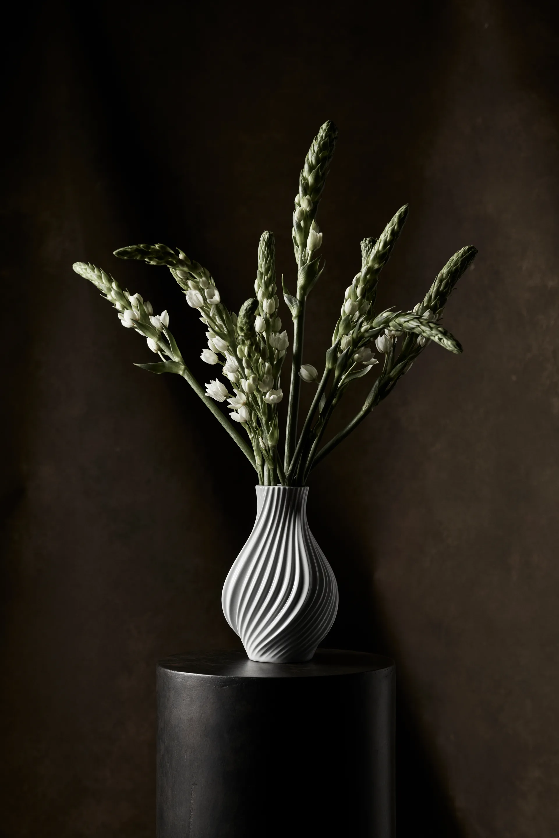 Twist vase 18 cm, Hvid Lyngby Porcelæn