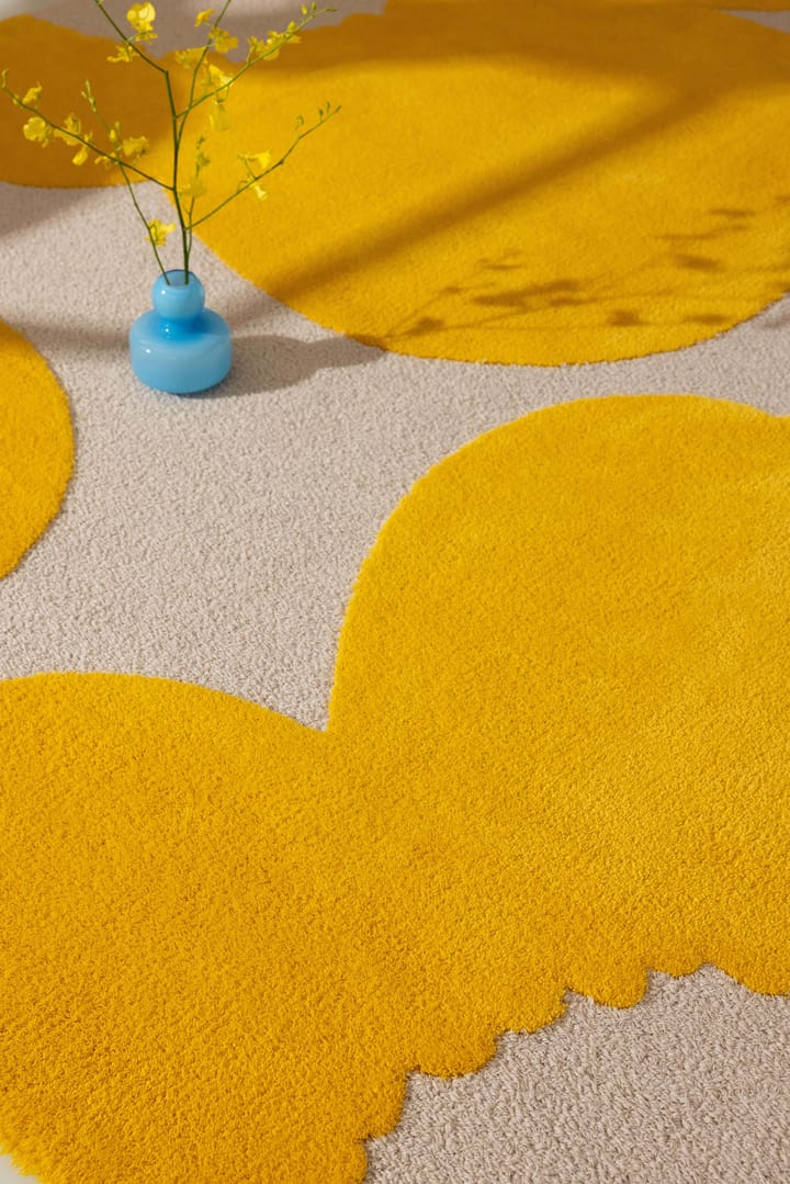 Iso Unikko uldtæppe, Yellow, 250x350 cm Marimekko