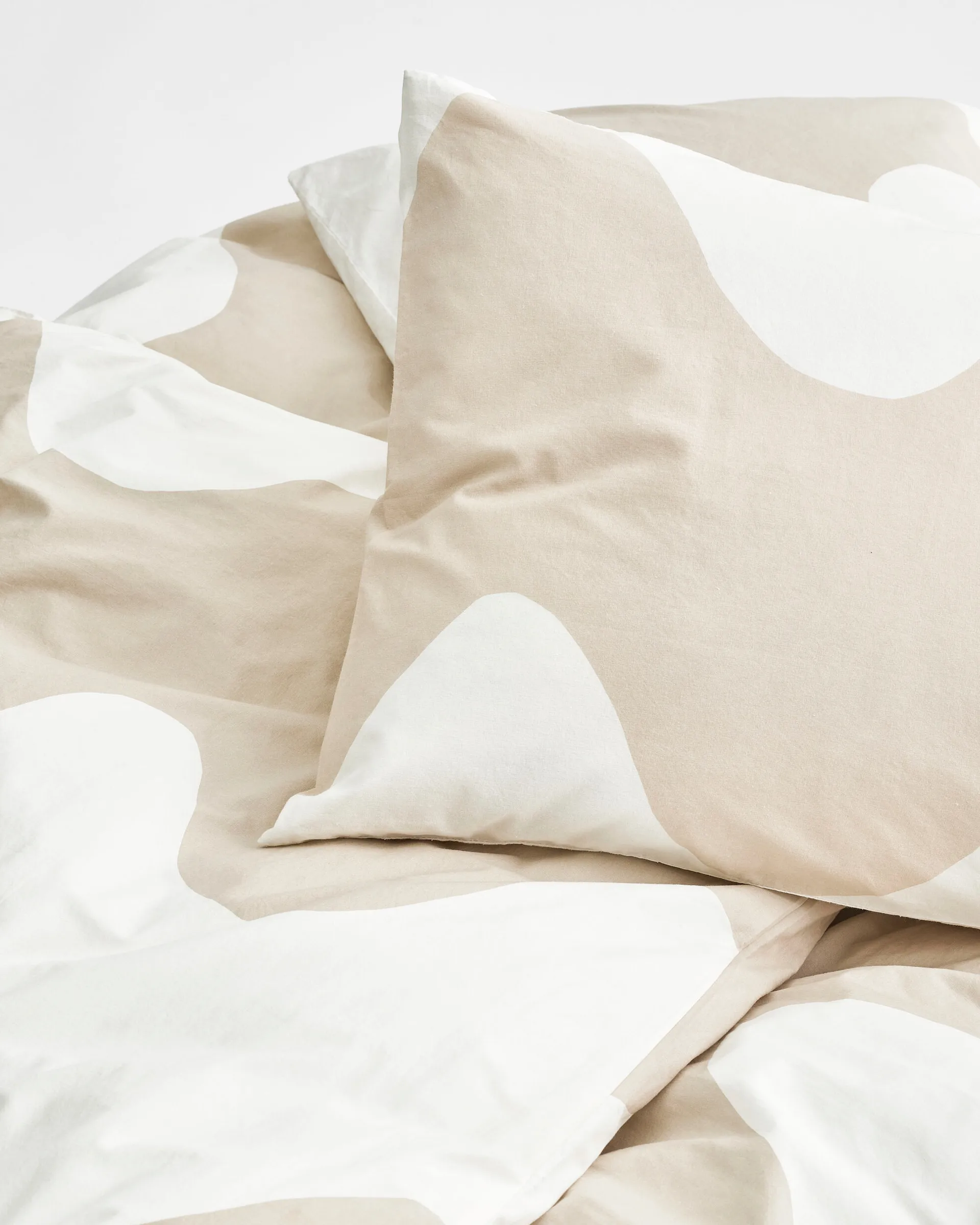 Lokki pudebetræk 50x60 cm, Beige/Hvid Marimekko