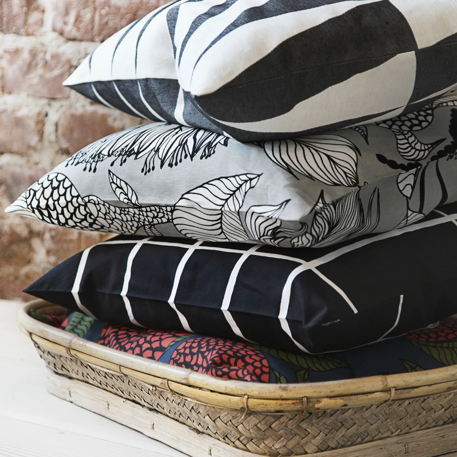 Tiiliskivi pudebetræk, 50x50 cm Marimekko