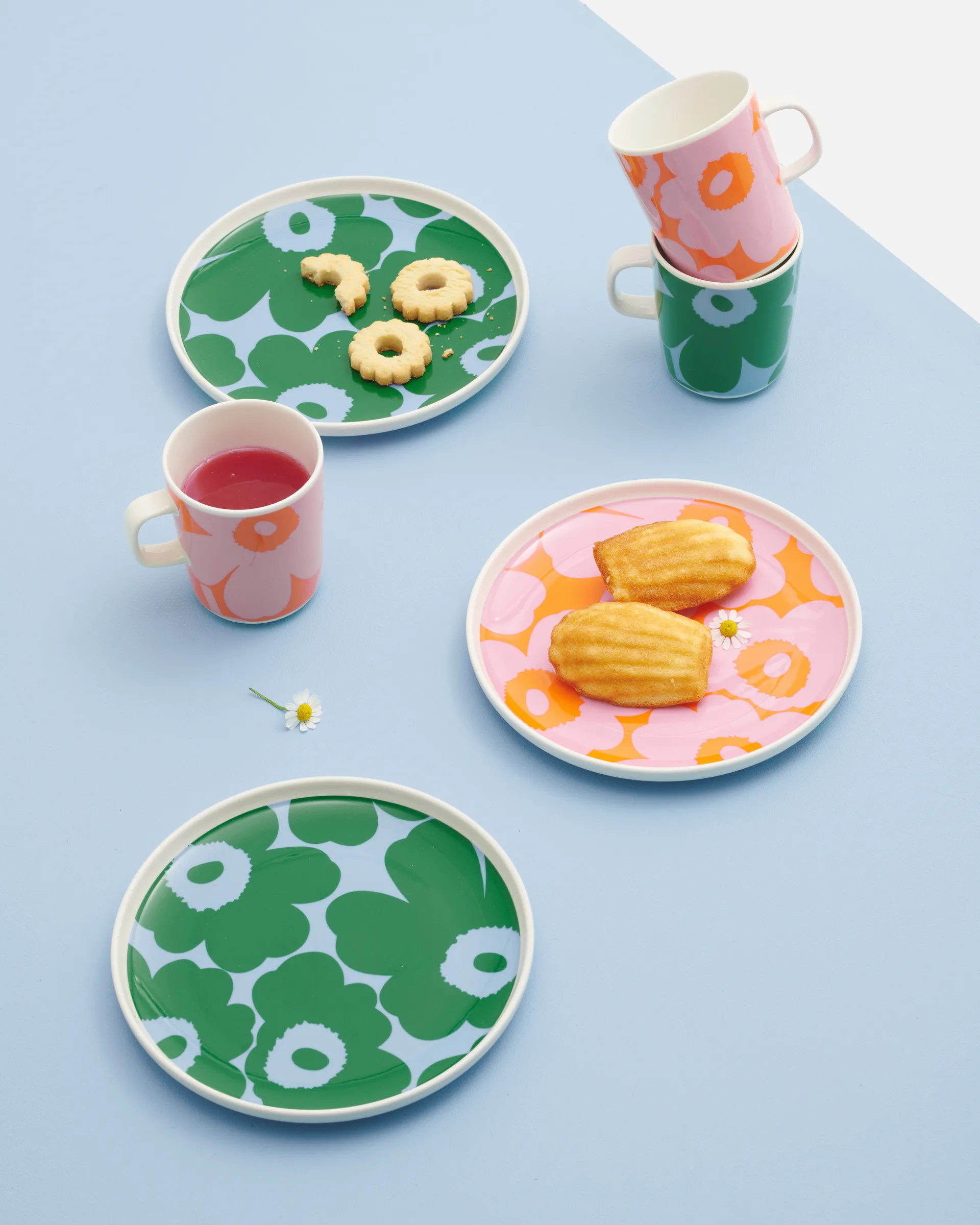 Unikko morgenmadssæt, White-pink-orange, 4 dele Marimekko