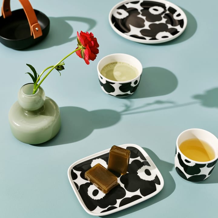 Unikko tallerken 12x15 cm, Sort/Hvid Marimekko