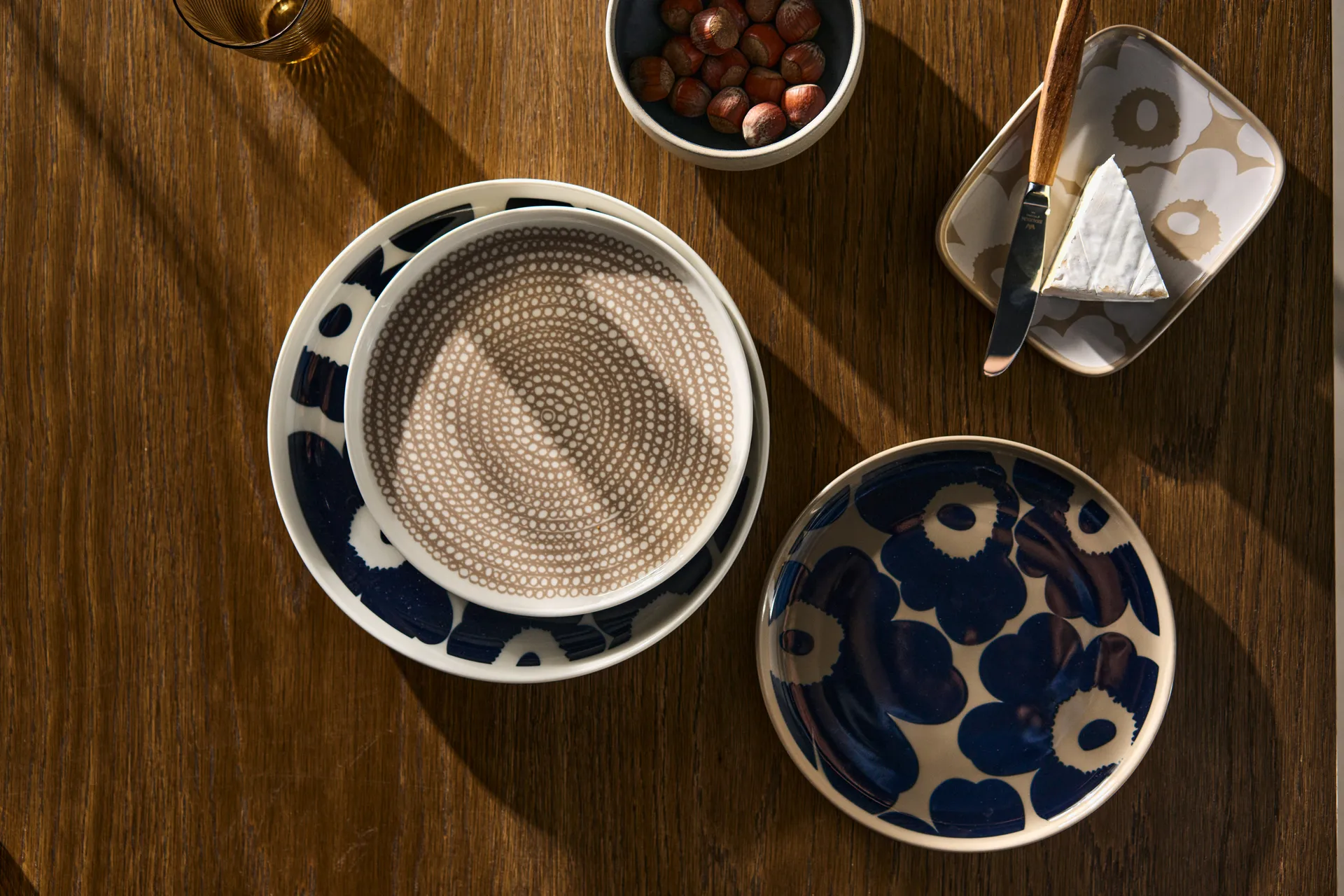 Unikko tallerken Ø25 cm, Hvid/Mørkeblå Marimekko