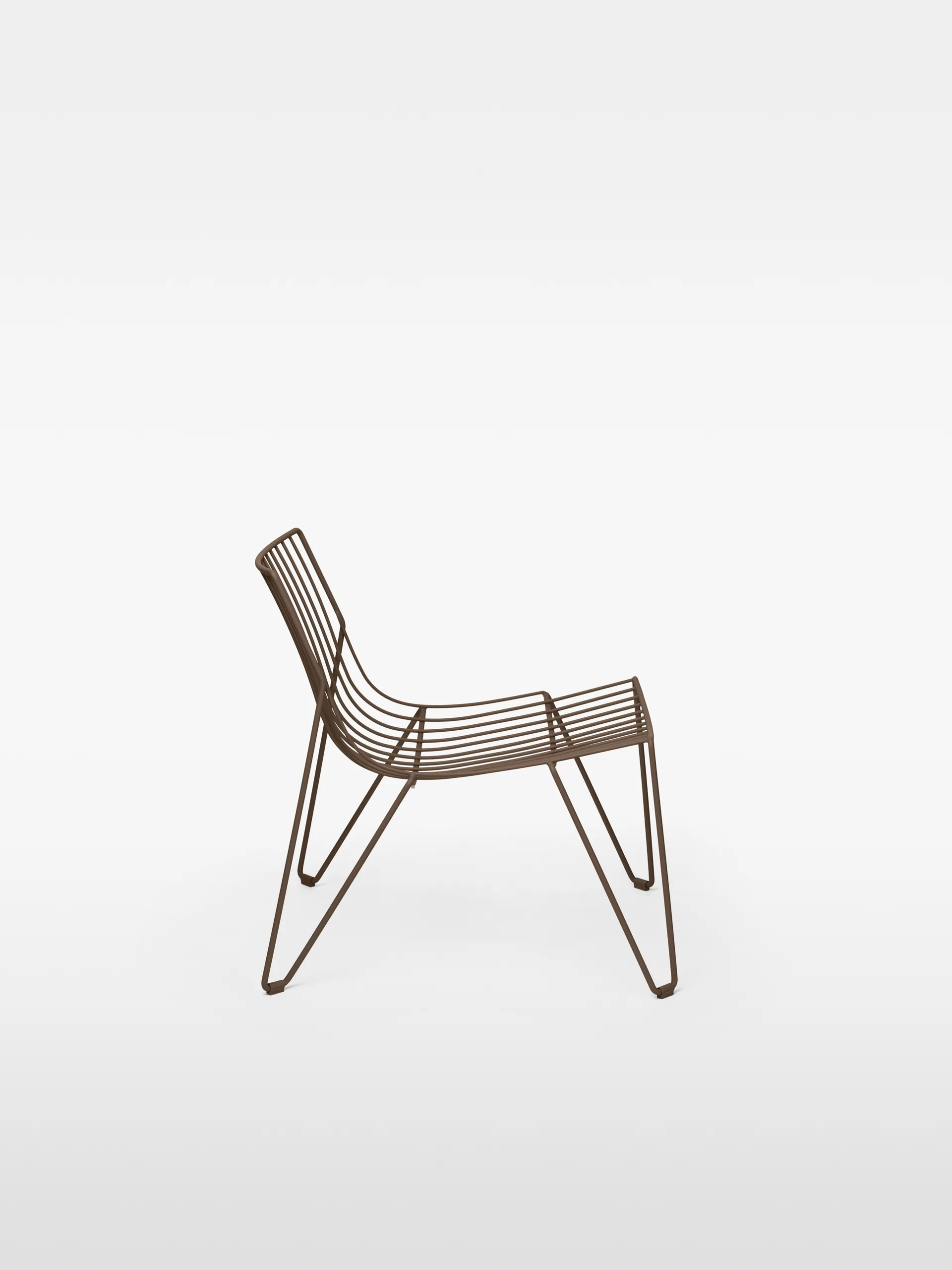 Tio easy chair loungestol, Pale Brown Massproductions