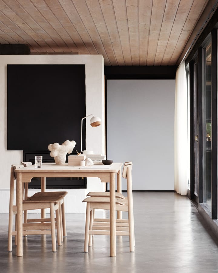 Conscious BM3162 stol, Soaped oak/Coffee waste light Mater