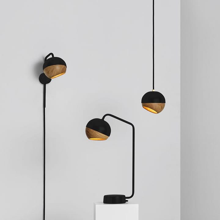 Ray bordlampe, White - egedetalje på skærm Mater
