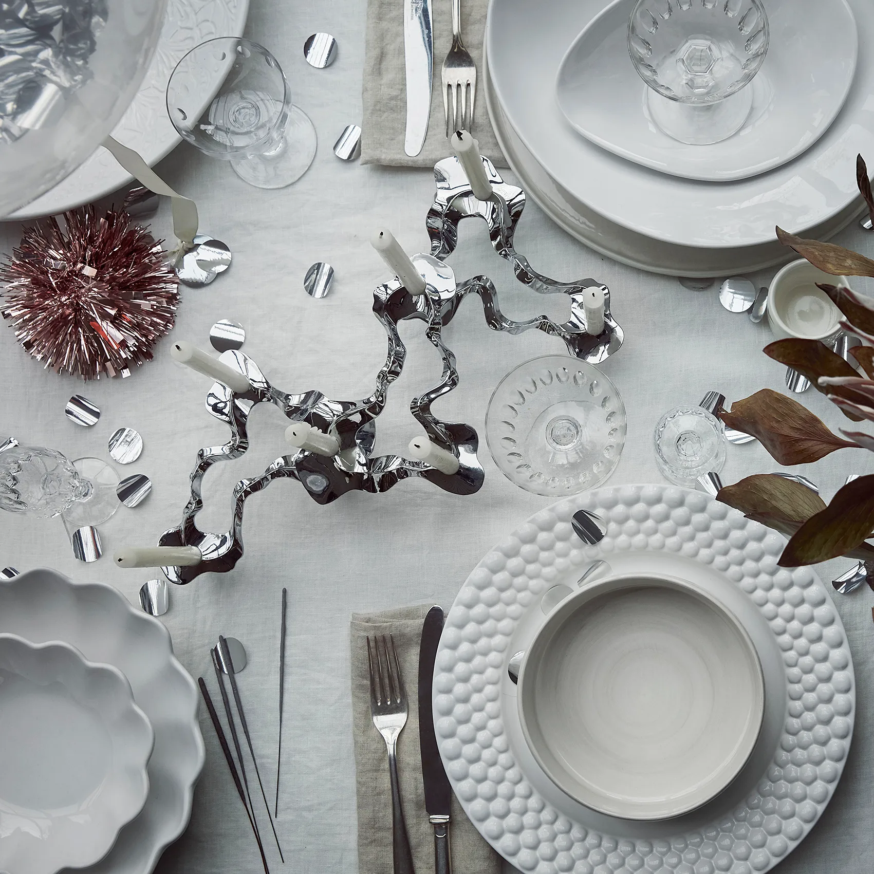 Bubbles tallerken – 28 cm, Hvid Mateus