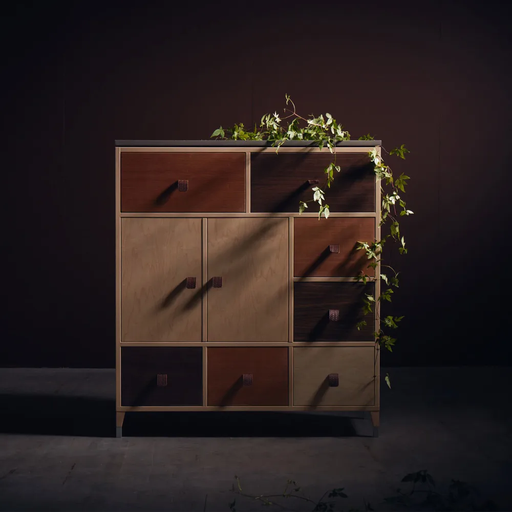 Abisko skænk, hvid, bordplade i beton Mavis