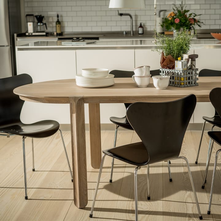 Amor spisebord, eg hvidpigment hårdvoksolie Mavis