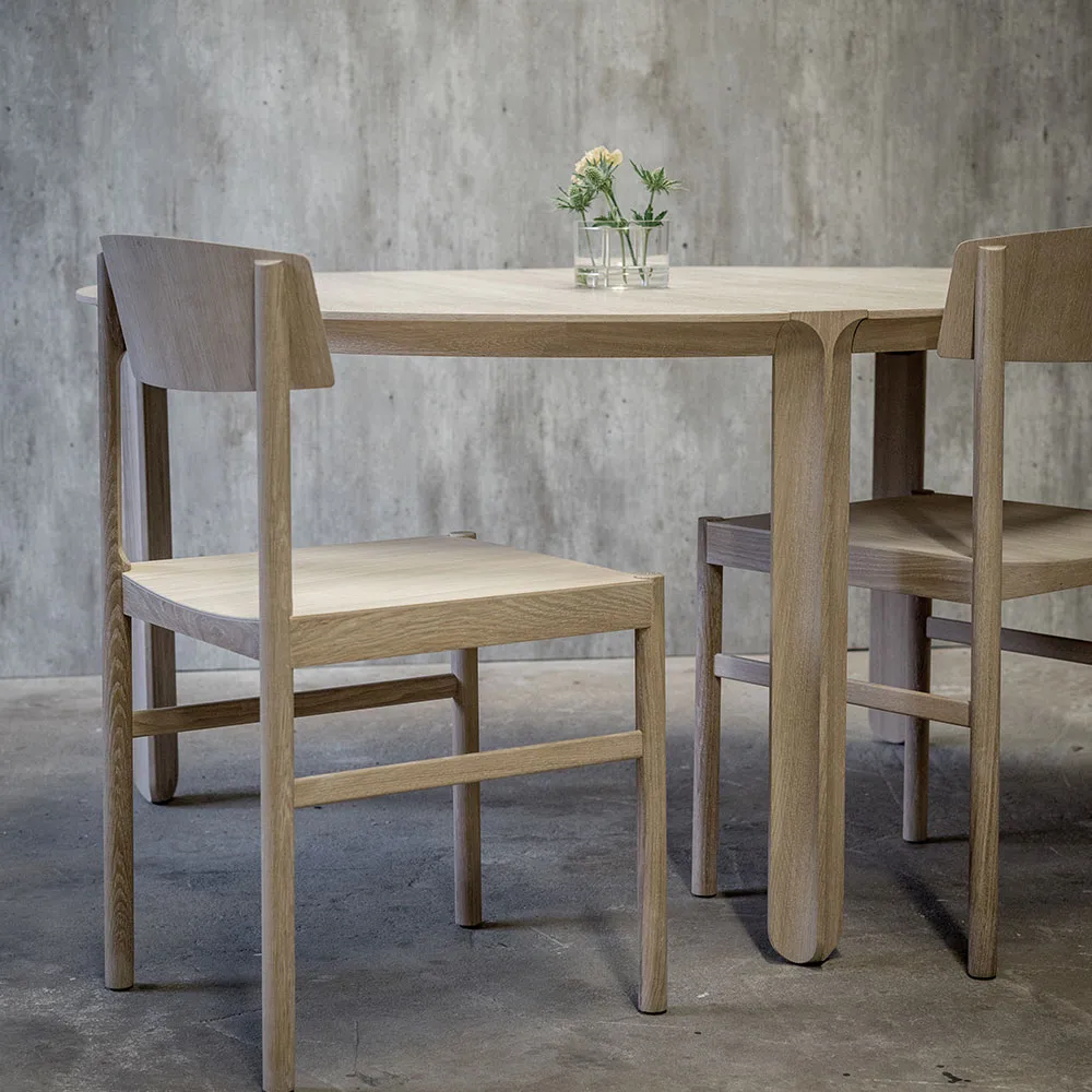 Rod stol, Hvid vaxolieret eg Mavis