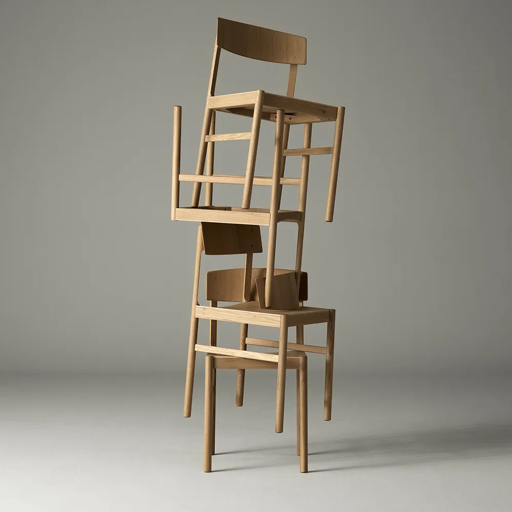 Rod stol, Hvidpigmenteret matlakeret eg Mavis