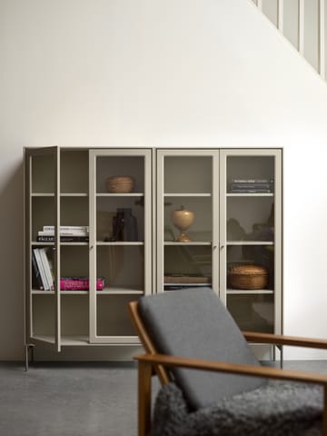 Volt vitrineskab 130 cm beige - Detaljer i rustfrit stål - Mavis