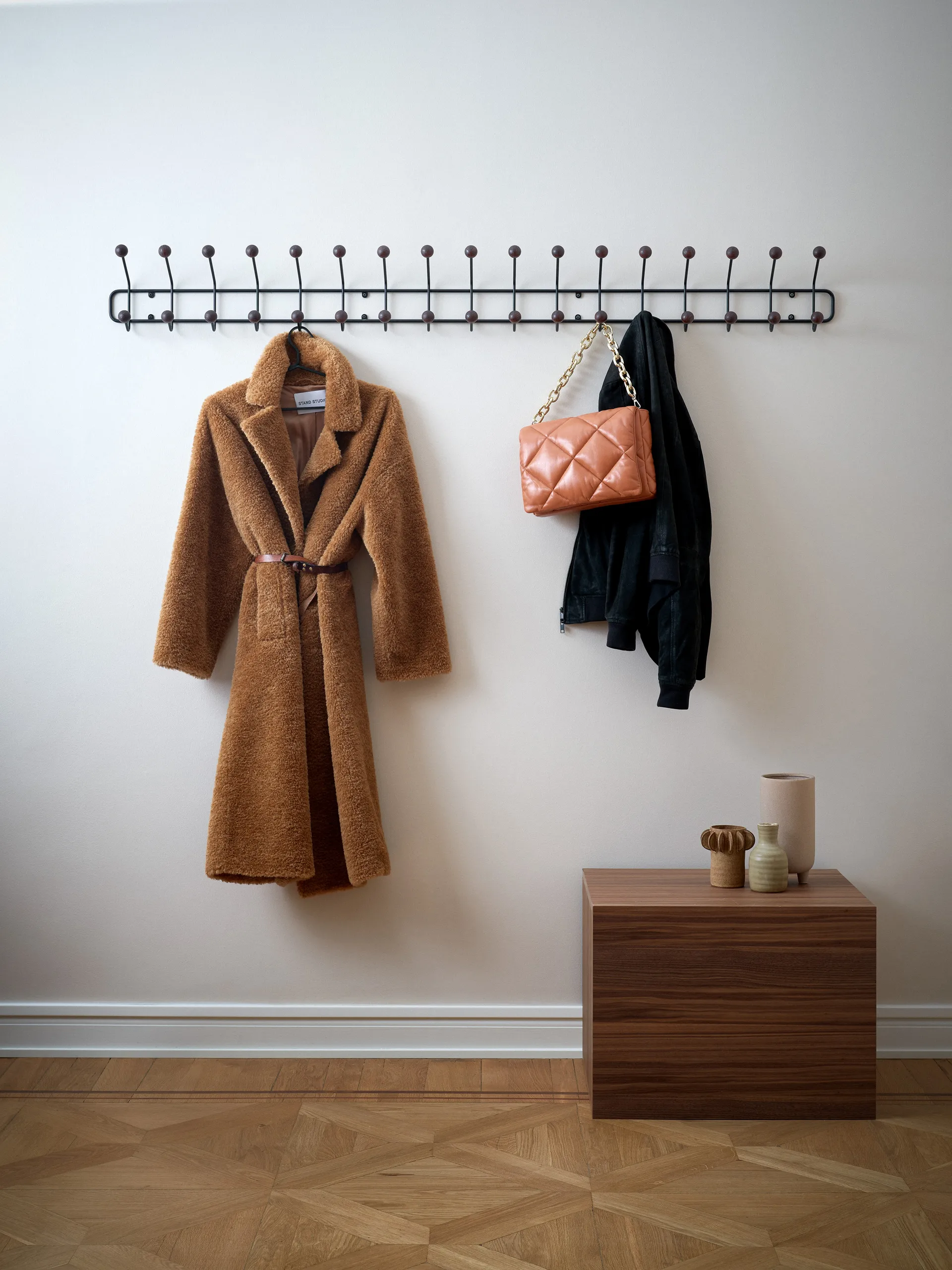 Bill Horizontal XL, Sort/Mørkebrun Maze