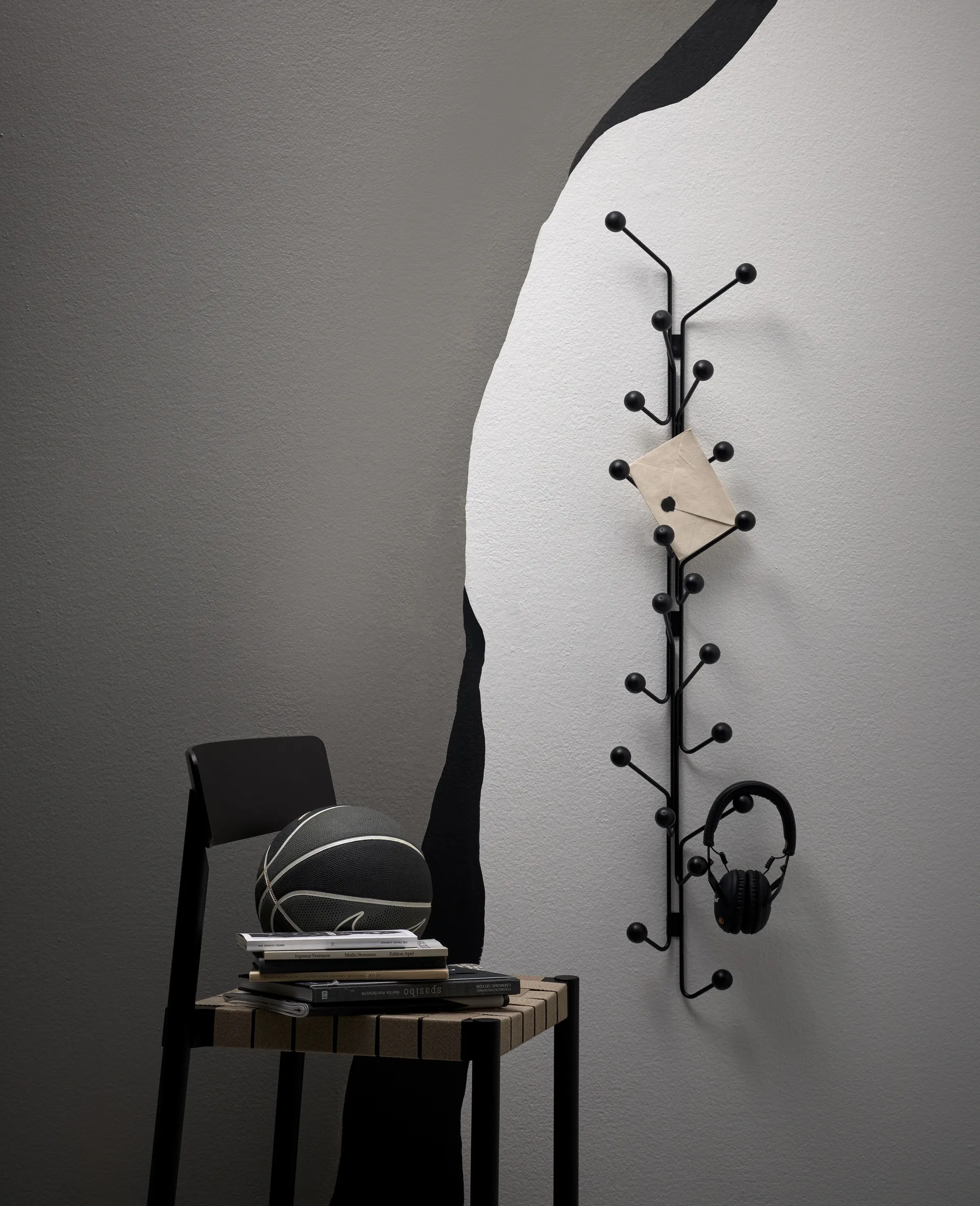 Bill Vertical knagerække, Sort Maze