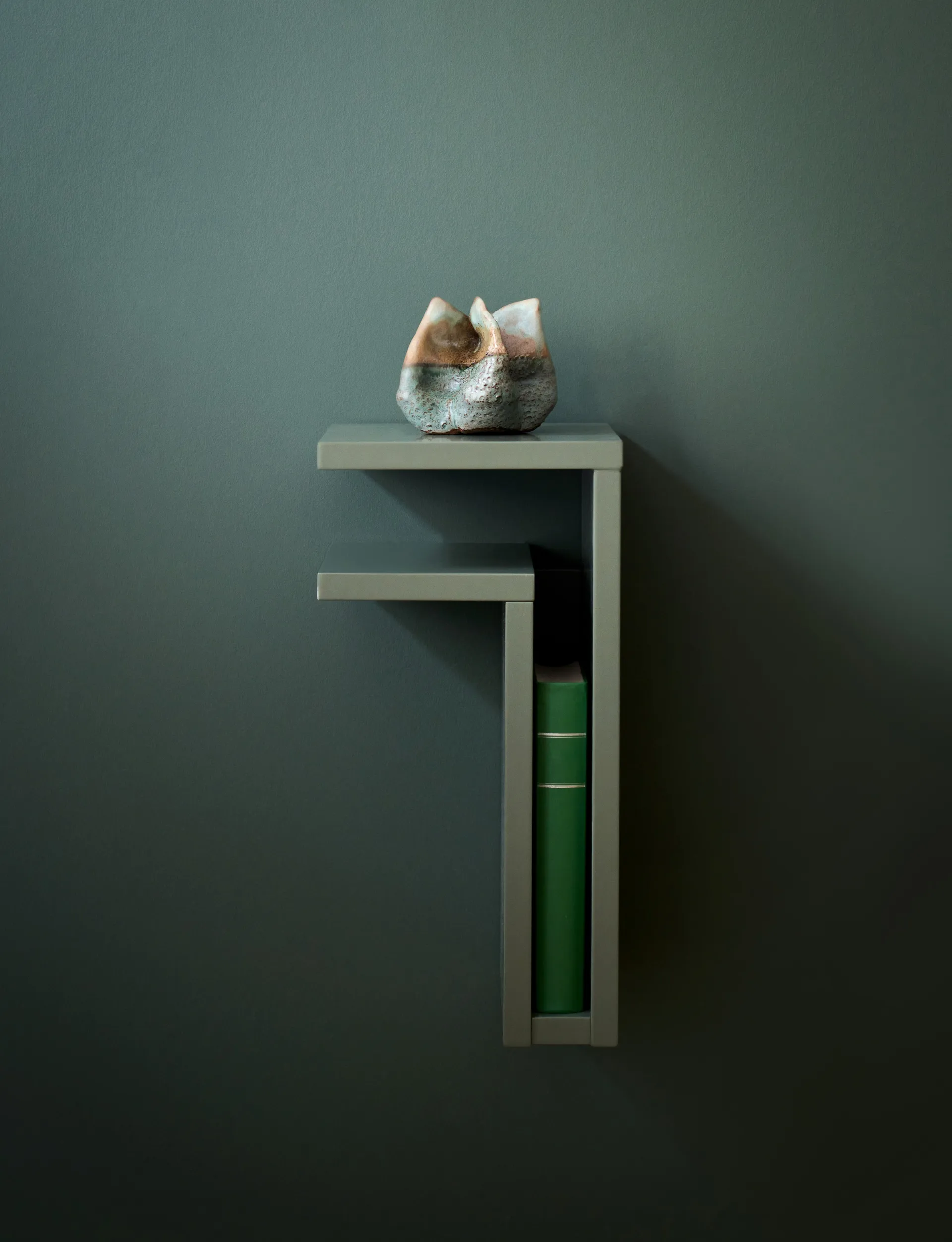 F-shelf væghylde green grey, Hylde til venstre Maze