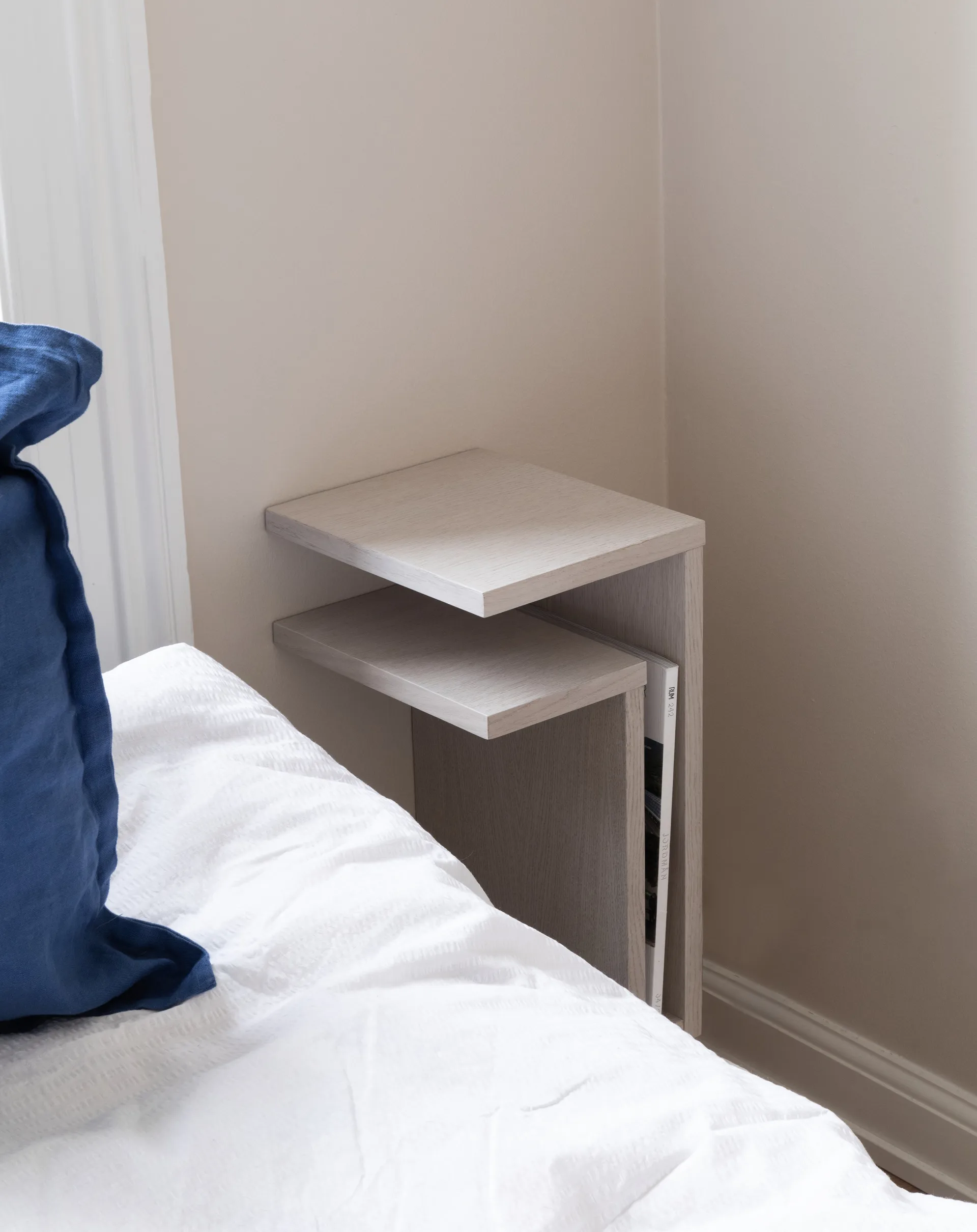 F-shelf væghylde white oak, Hylde til venstre Maze