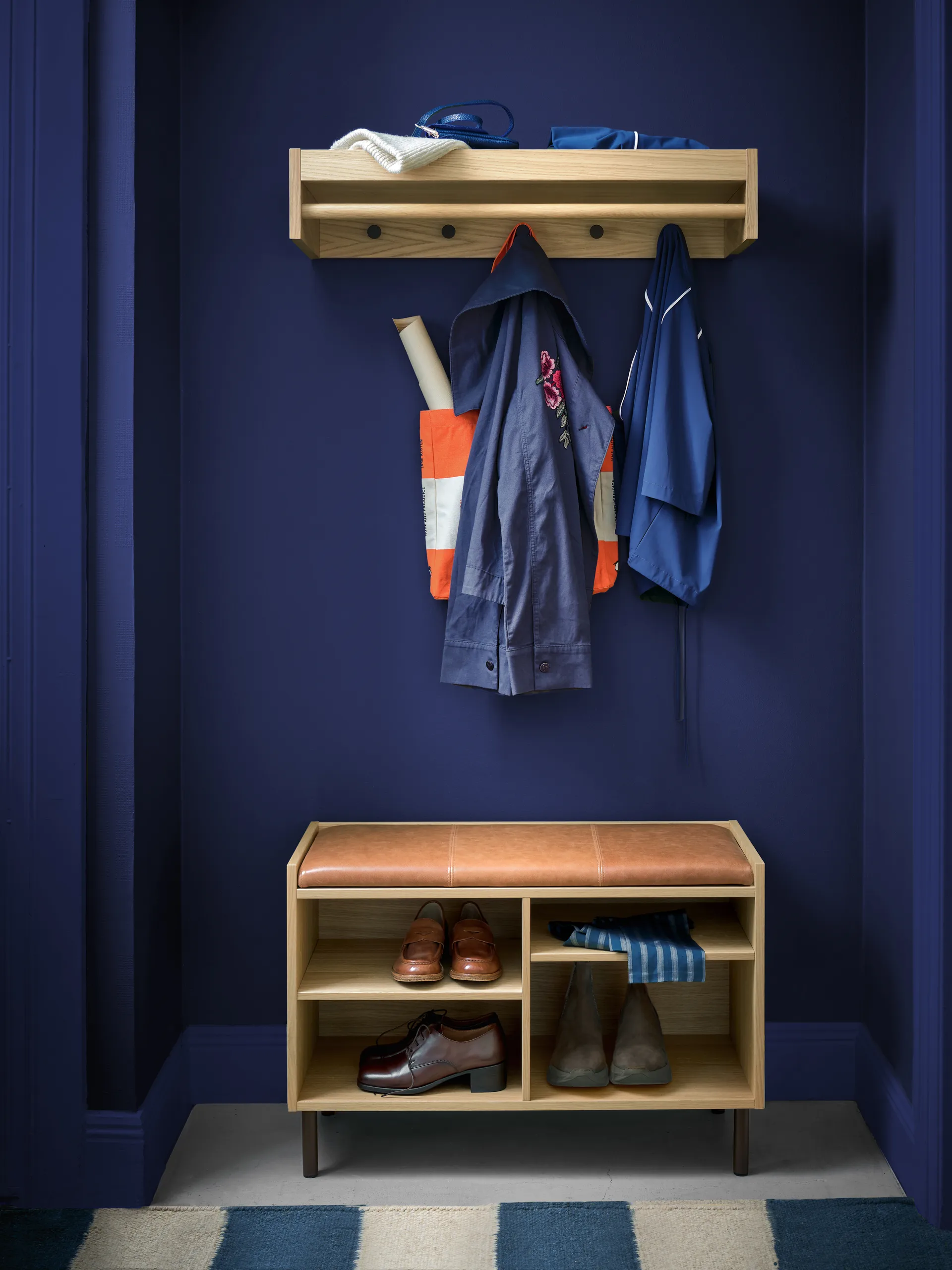 Gentle hattehylde, Eg, 78x15x32 cm Maze