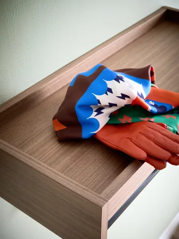 Gentle hattehylde - Valnød, 78x15x32 cm - Maze