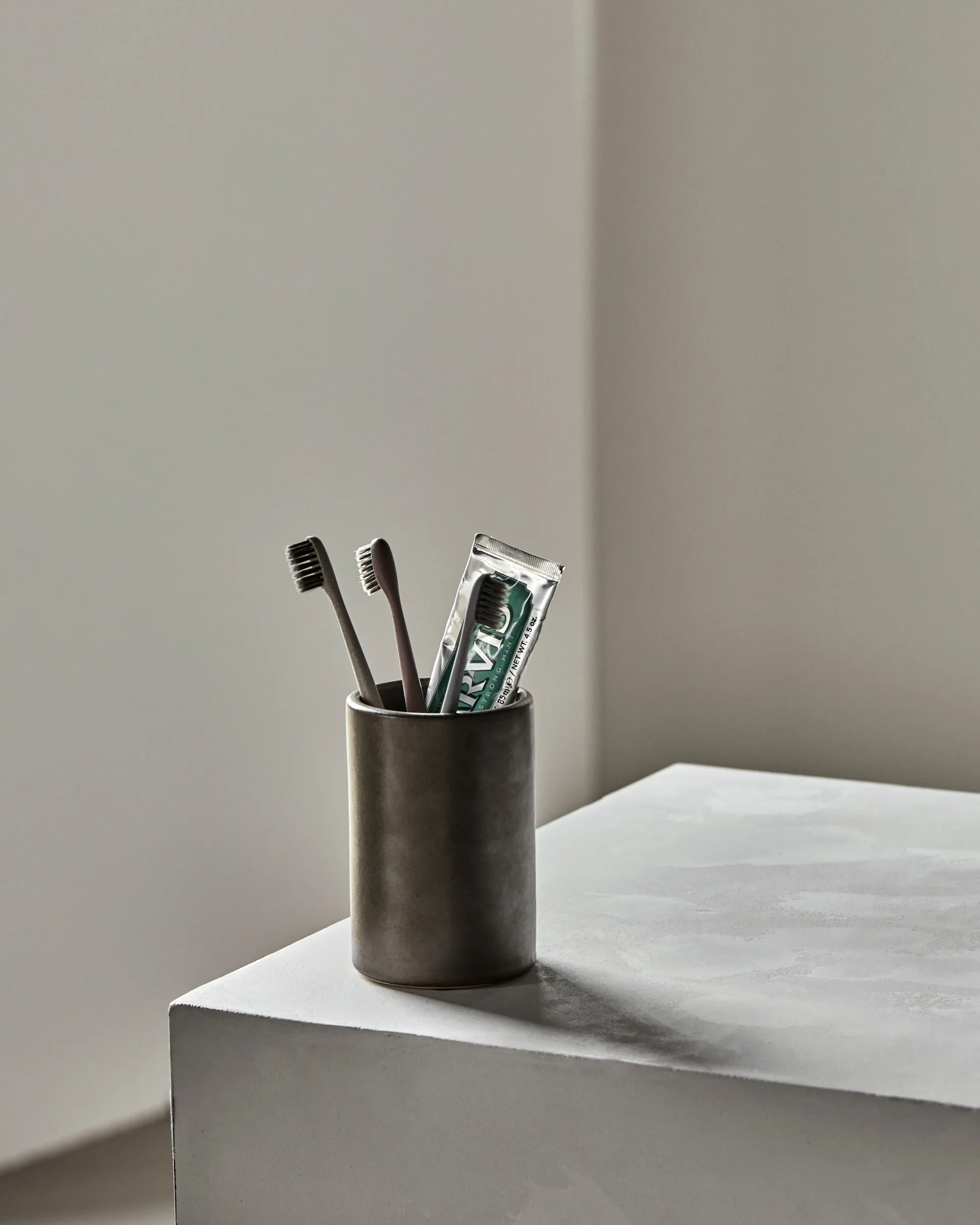 Datura opbevaringskop Ø8 cm, Mørkegrå Meraki